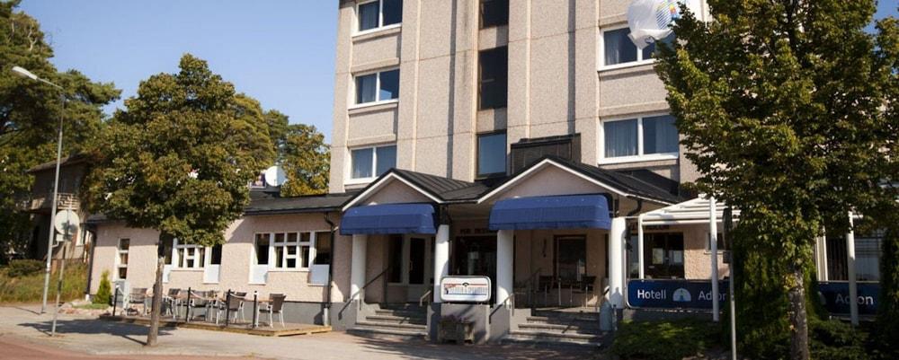 Hotel Adlon مارييهامن المظهر الخارجي الصورة